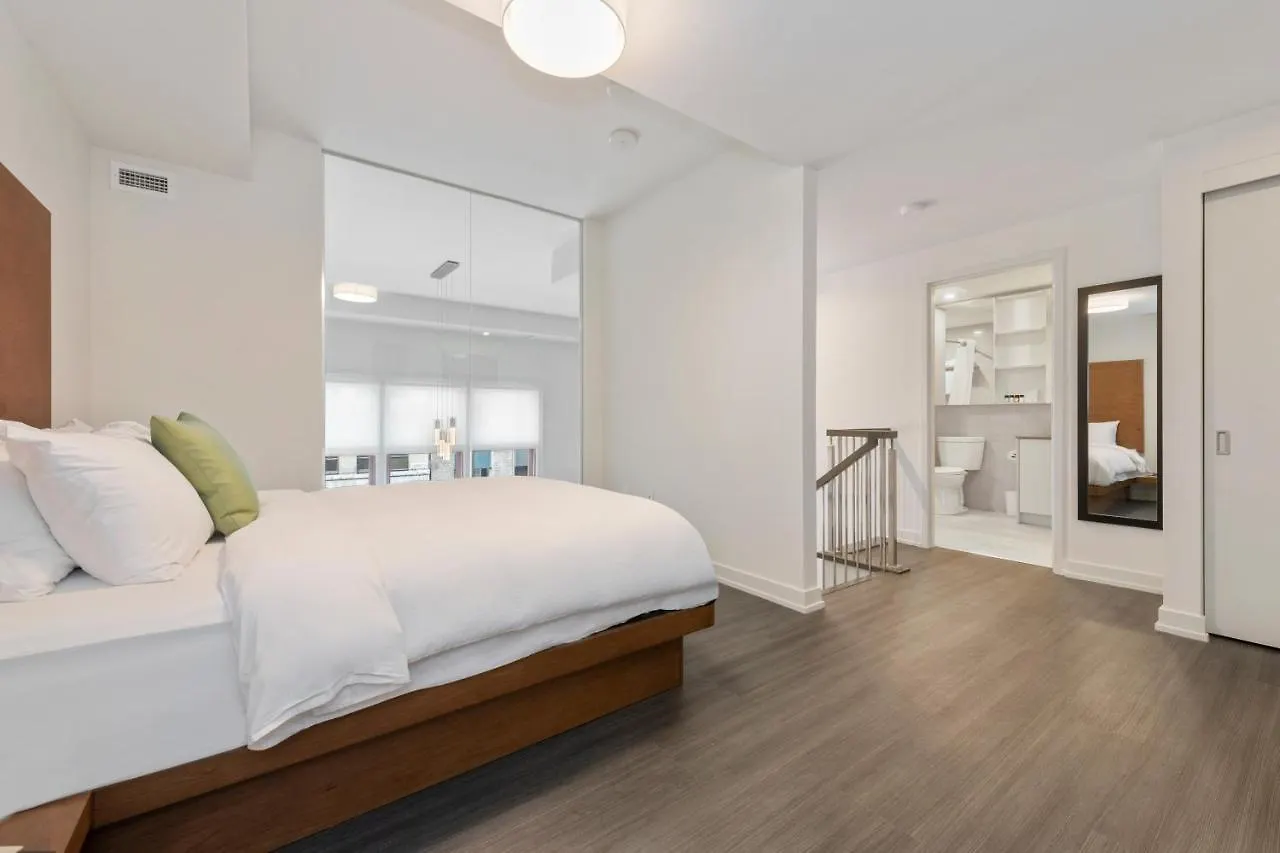 **** Hotel Restays Ottawa Canada
