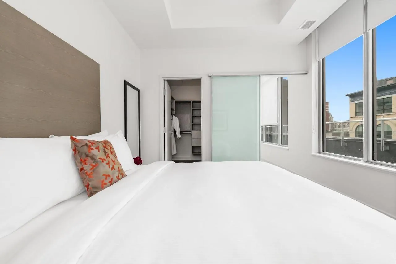 Restays Ottawa 4*,